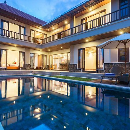 Villa Sabasanti Gianyar เกอรามัส ภายนอก รูปภาพ