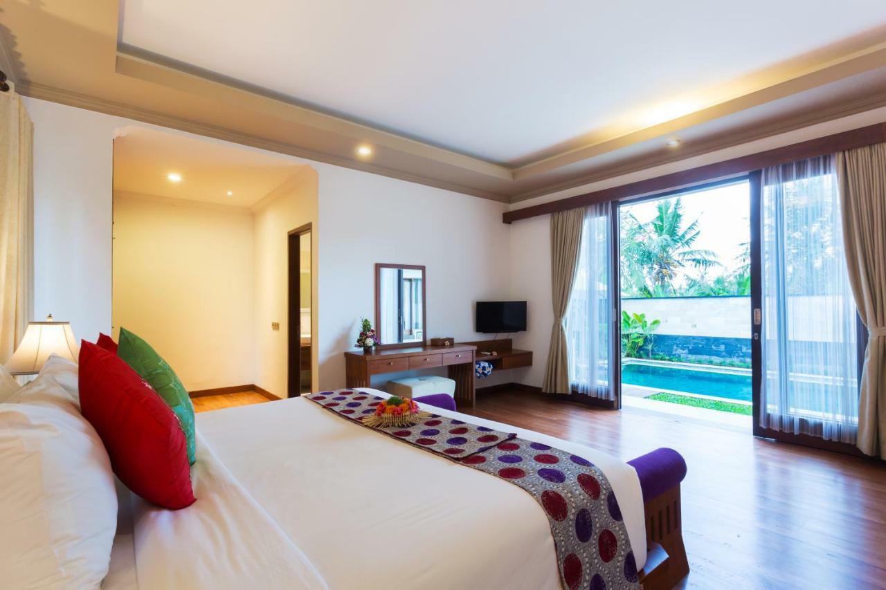 Villa Sabasanti Gianyar เกอรามัส ภายนอก รูปภาพ